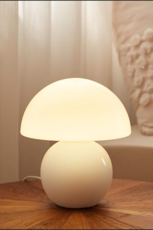 Mushroom-shaped table lamp